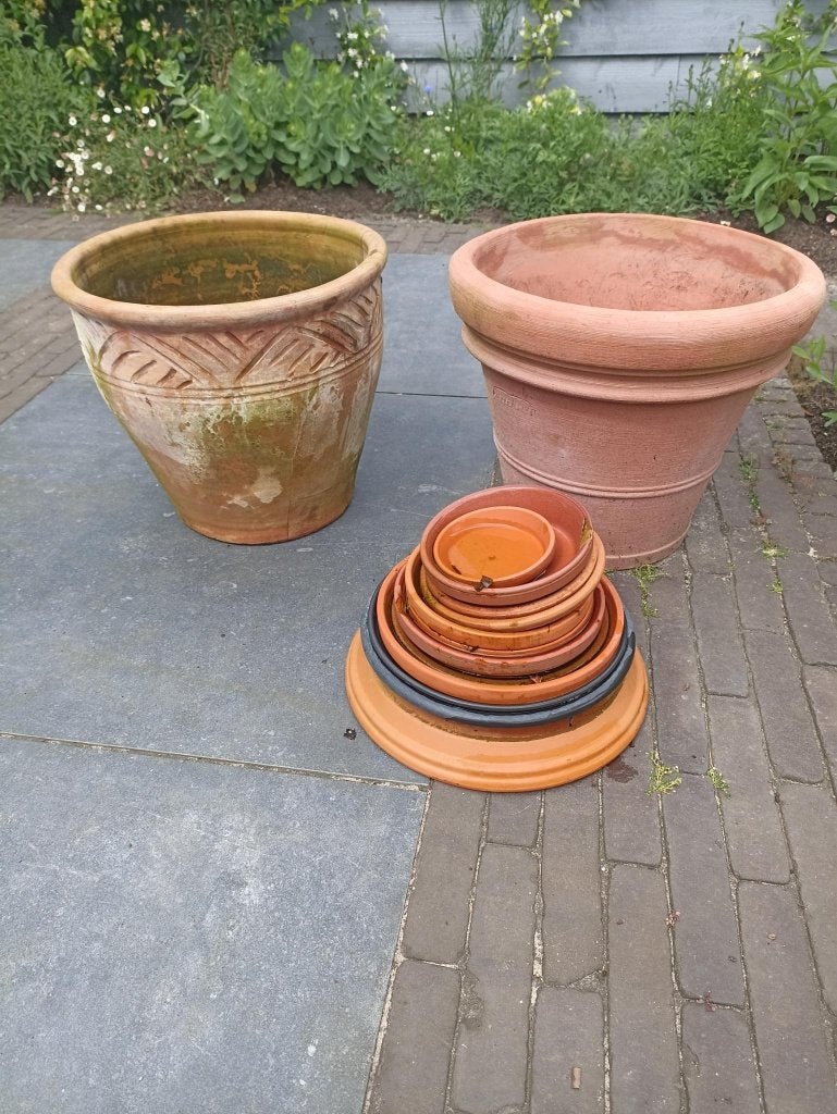 Bloempotten en schotels, Tuin en Terras, Bloempotten, Gebruikt, Rond, Minder dan 40 cm, Balkon