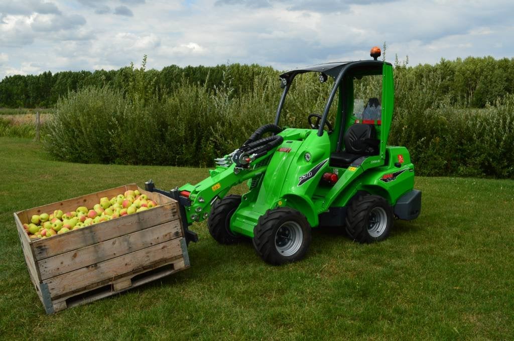 Avant 530 TDL+ Kniklader/Shovel (bj 2026), Wiellader of Shovel