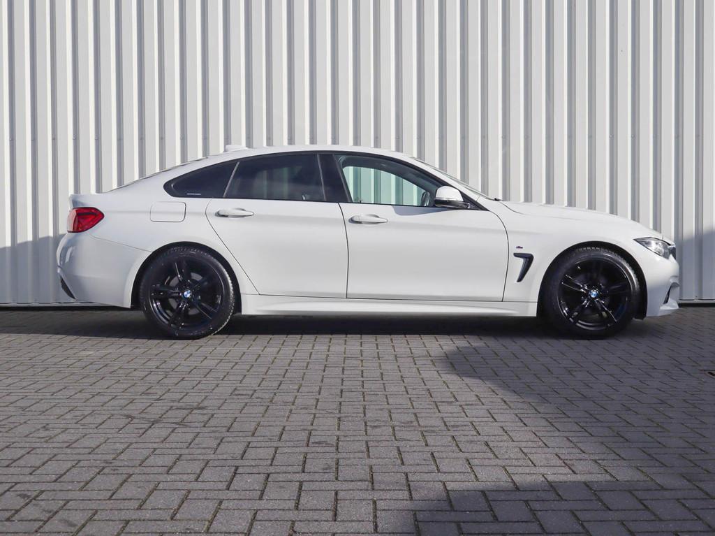 BMW 4-serie Gran Coupé 418i 136pk AUT High Executive | M Sp, Auto's, BMW, Automaat, 12 maanden, Gebruikt, Wit