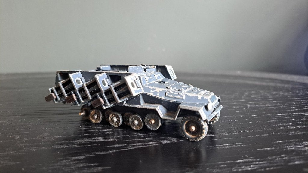Hangmag Sdkfz Corgi Toys rocket launcher, Ophalen of Verzenden, Gebruikt, Overige typen, Corgi