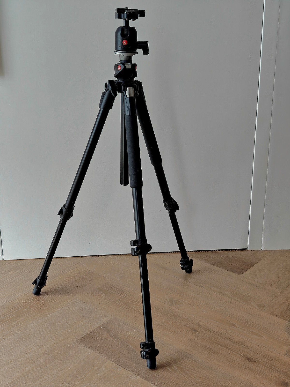 Manfrotto 190XPROB statief met balhoofd, Ophalen of Verzenden, Gebruikt, Driepoot, Met balhoofd