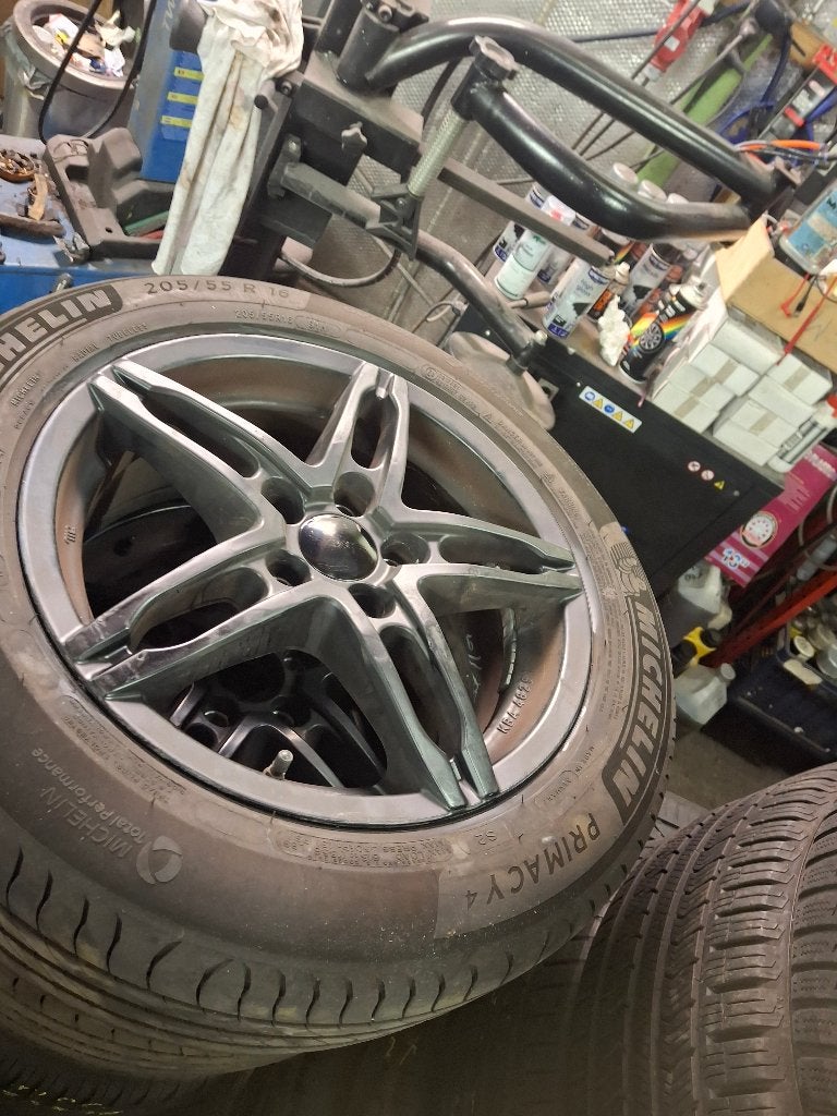 ford ka ,Focus,mondeo, fiesta sportvelgen Volvo en meer..., Gebruikt, 16 inch, All Season, Band(en)
