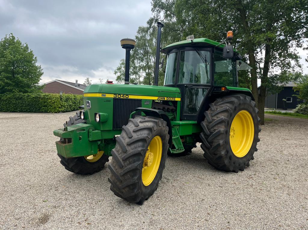 Zeer nette Jonh deere 3040 met kenteken, Ophalen, Gebruikt, 80 tot 120 Pk, John Deere