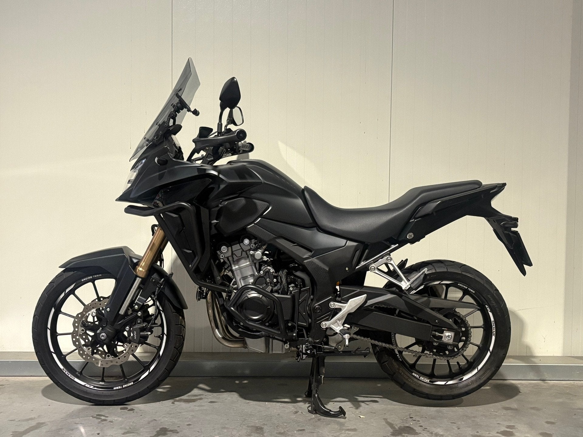 Honda CB500X / CB 500 X | 2.525 km | 2023 | Fabrieksgarantie, Honda Motor Europe Limited, ABS, Toermotor, Customer.service@honda-eu.com
