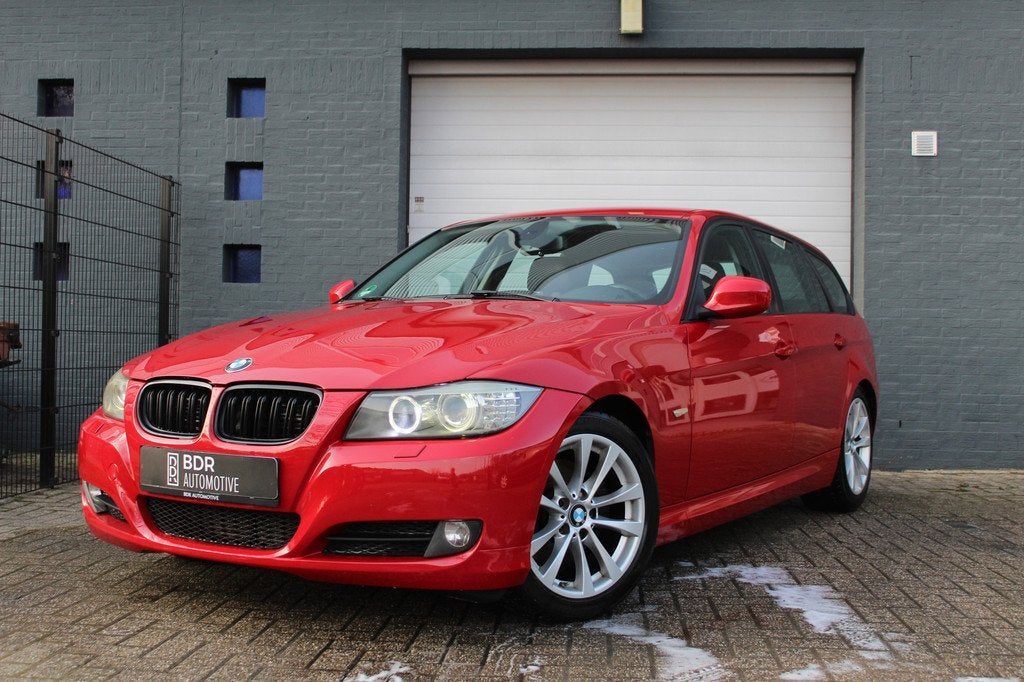 BMW 3 Serie Touring 320d N47 Efficient Dynamics Ed.|PDC|Lede, Auto's, Euro 5, Achterwielaandrijving, Zwart, 4 cilinders