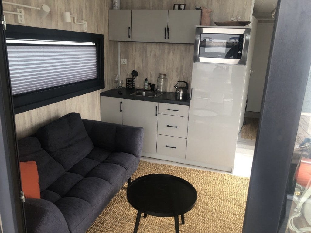Woonboot woonark met ligplaats en evt. inschrijving, Noord-Holland, 3 kamers, Verkoop zonder makelaar, IJmuiden