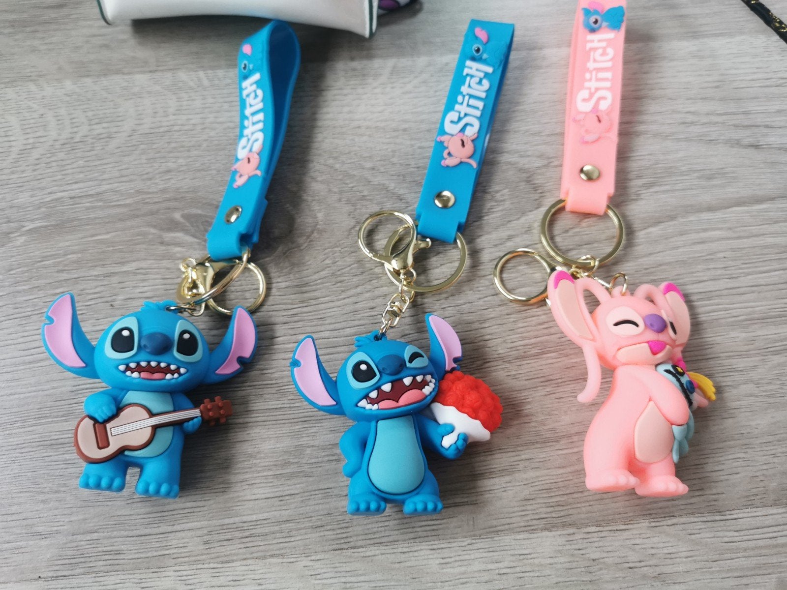 Leuke Stitch sleutelhangers - 3 verschillende designs, Ophalen of Verzenden, Nieuw, Knuffel of Figuurtje
