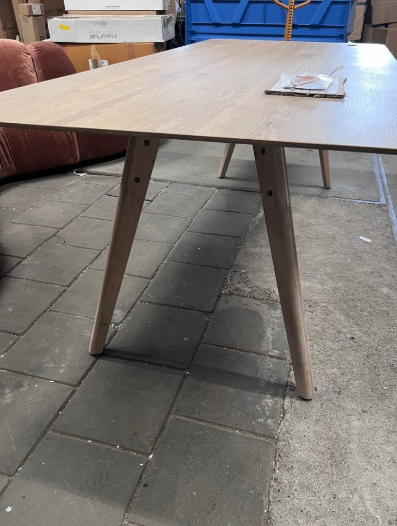 NOGA design SIO massief eettafel Sand 220cm | Van €1699, nu, Huis en Inrichting, Tafels | Eettafels, NOGA design, NOGA design