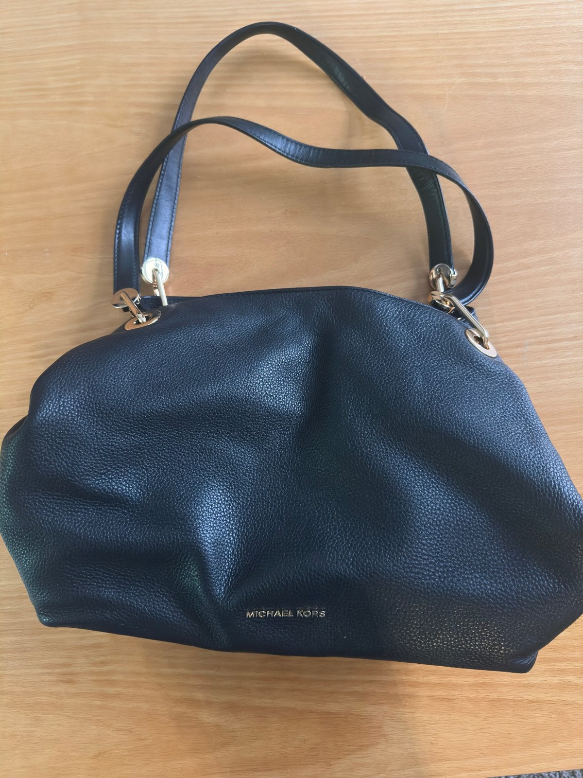 Michael Kors Raven  Zwart Leer, Ophalen of Verzenden, Zo goed als nieuw, Zwart, Handtas