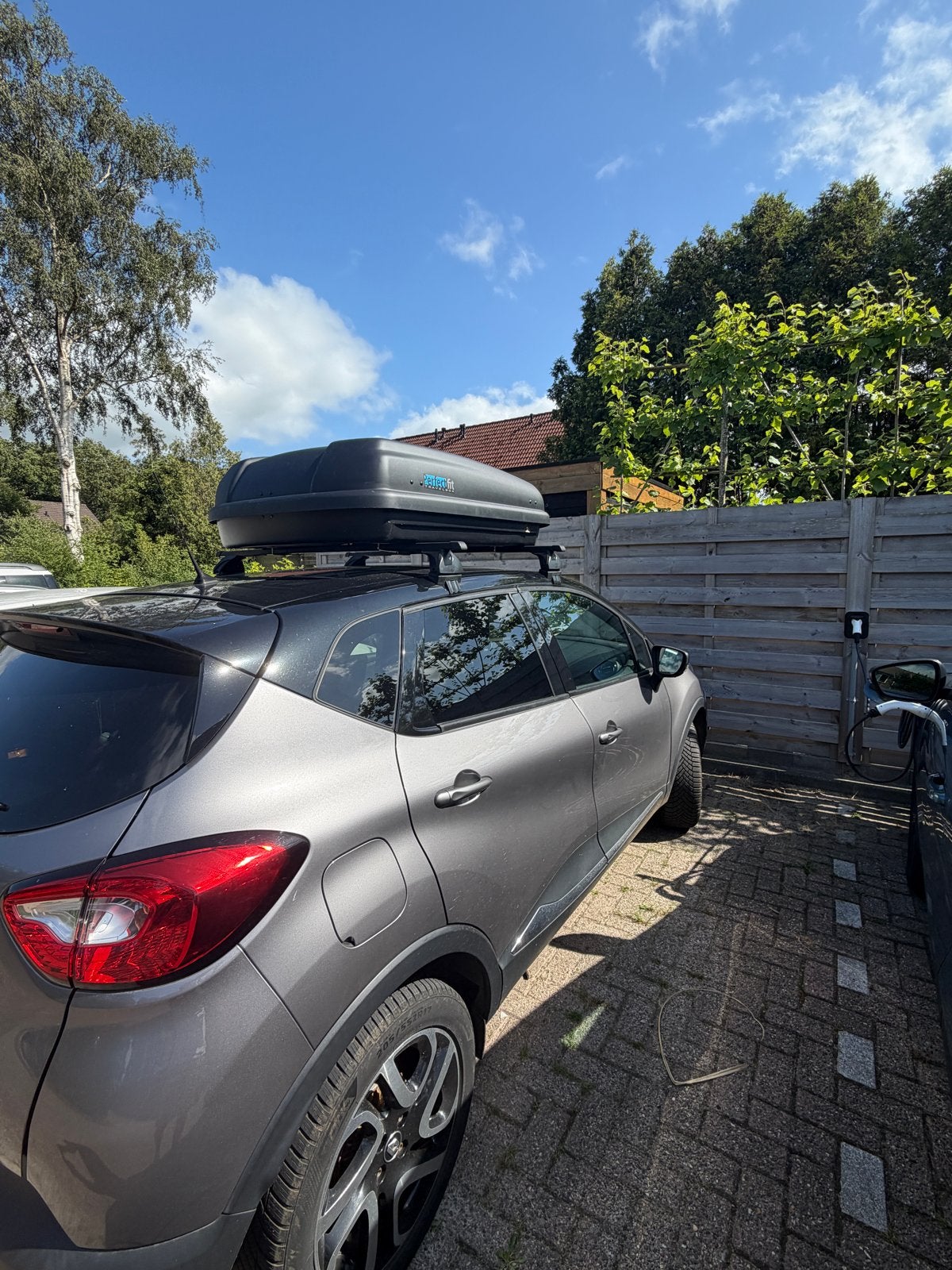 Perfectfit Travelbox Dakkoffer met dakdragersRenault Captur, Ophalen, Gebruikt
