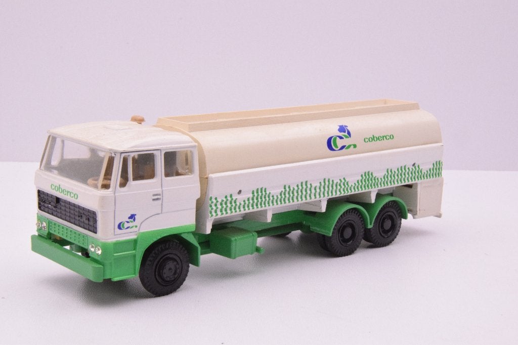 DAF 2800 melkwagen  '' Coberco  ''  Lion Car, Ophalen of Verzenden, Zo goed als nieuw, Bus of Vrachtwagen, Lion Toys