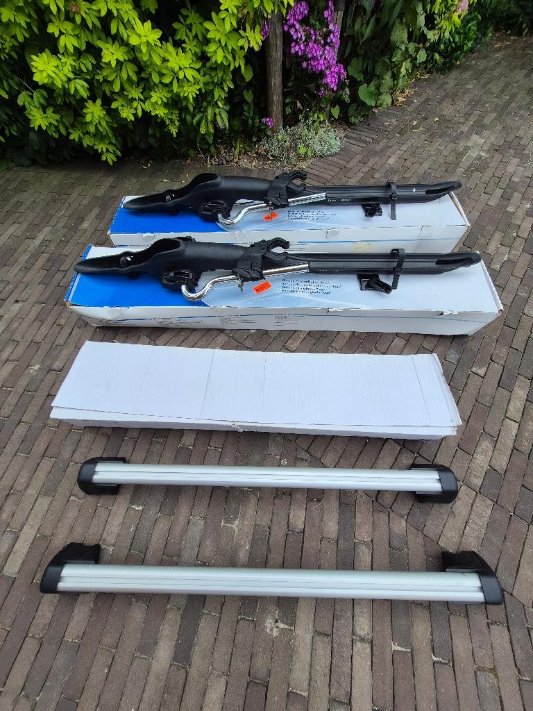 dakdragers & fietshouders VW passat variant 2019-2024, Auto diversen, Dakdragers, Gebruikt, Ophalen