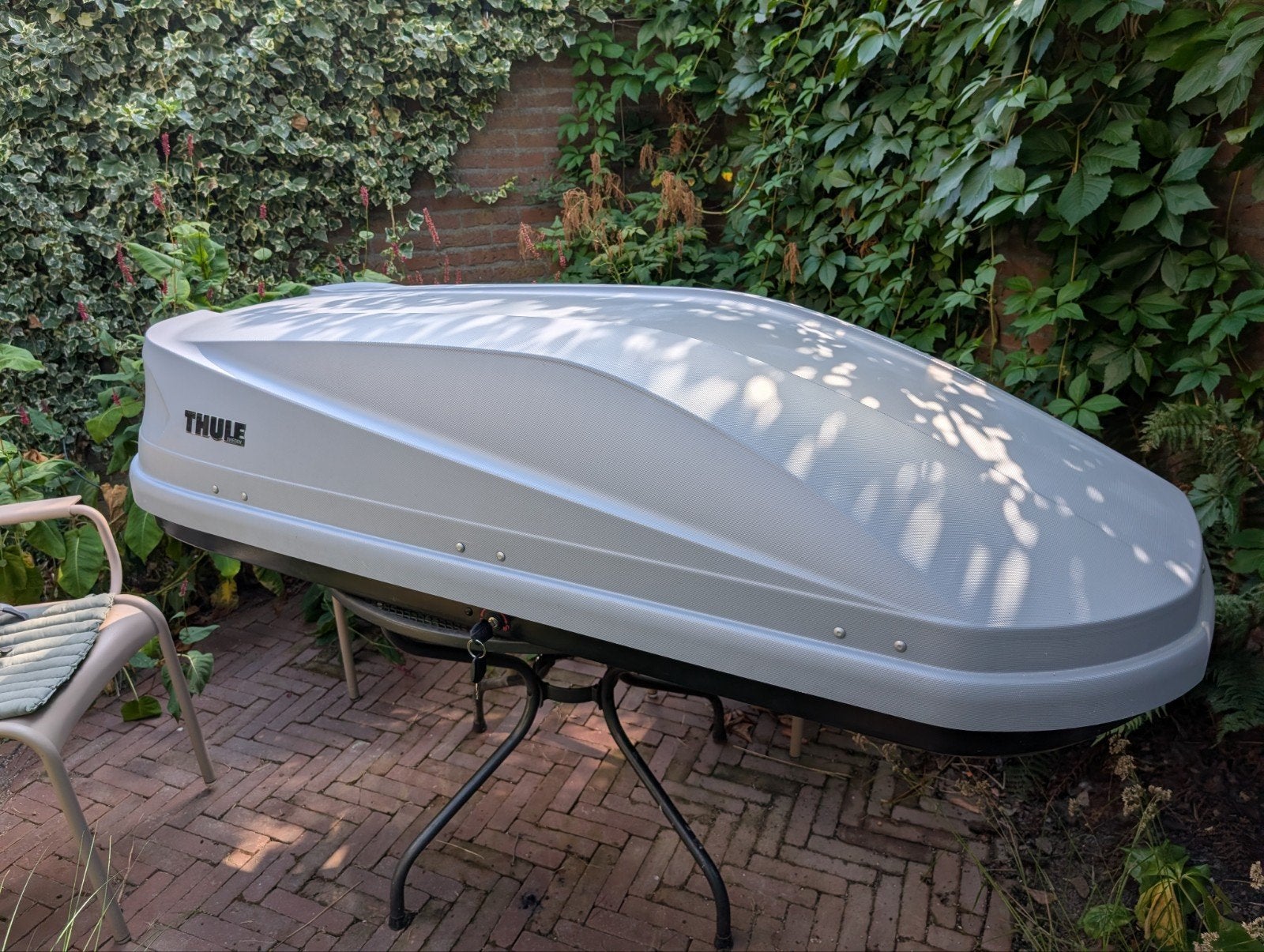 Thule Touring M dakkoffer - Grijs aeroskin, Auto diversen, Dakkoffers, Ophalen, Zo goed als nieuw