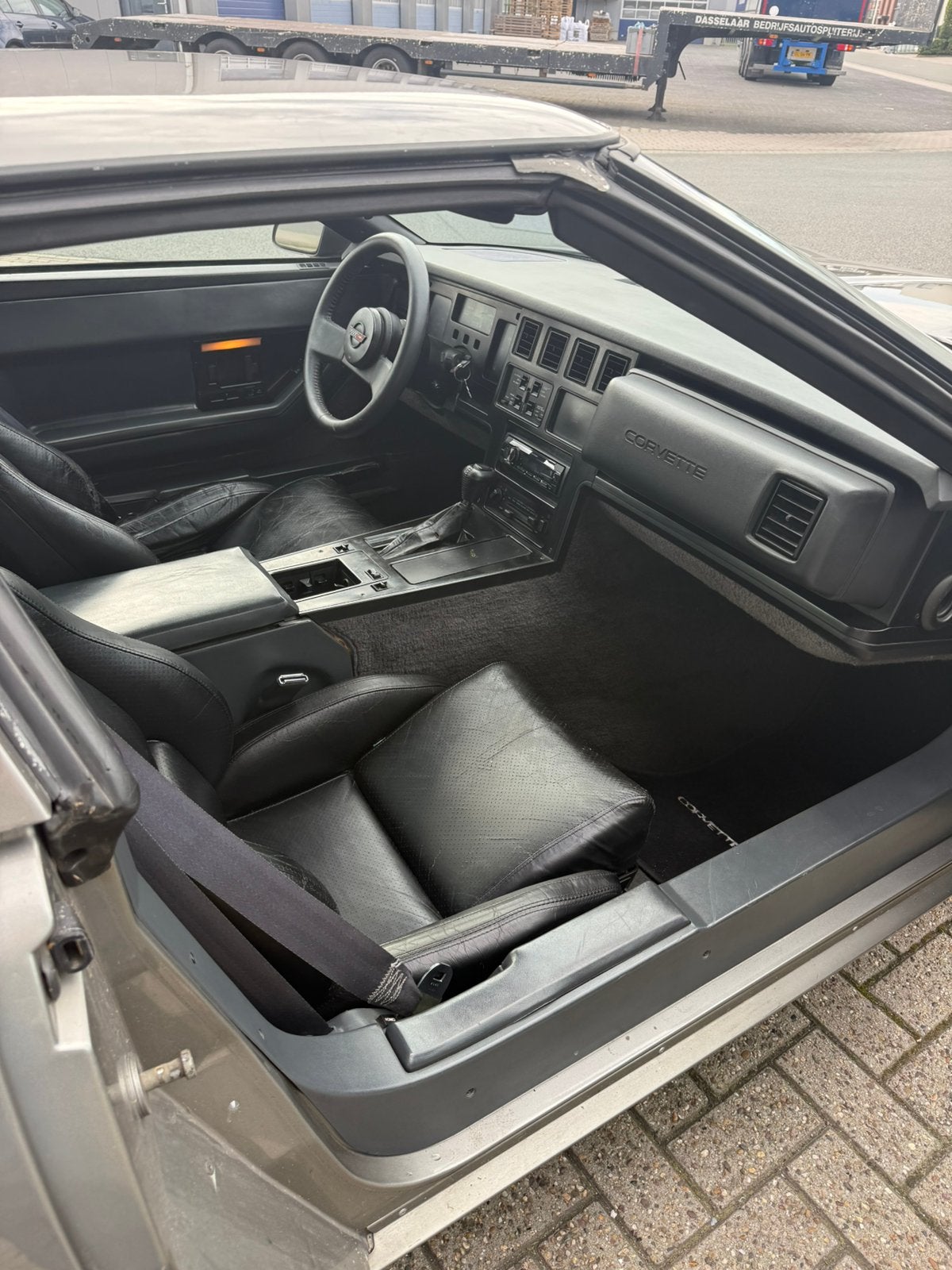 Chevrolet Corvette 5.7 AUT 1983 Grijs, foto 12