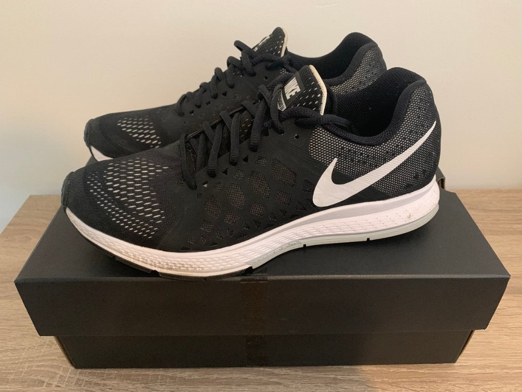 Nike Air Zoom Pegasus 31 - Maat 42,5, Zwart, NIKE, Ophalen of Verzenden, Sneakers of Gympen