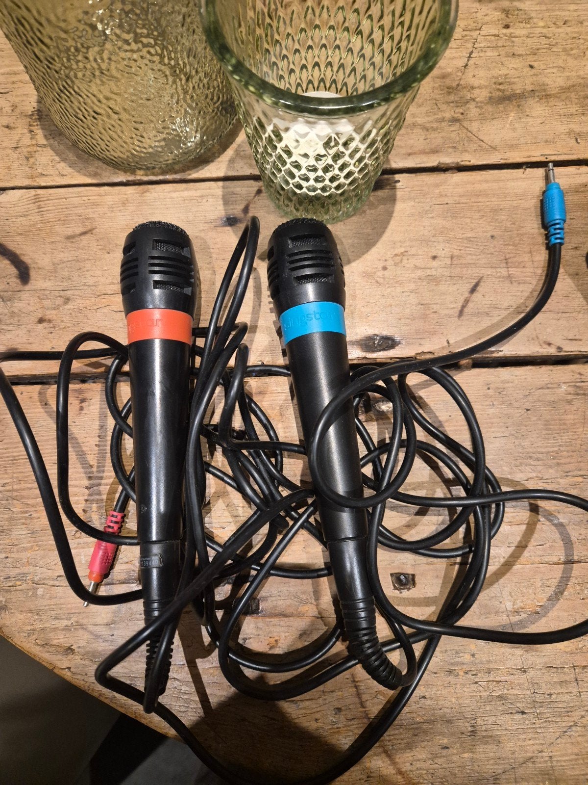 Singstar microfoons + bekabeling voor PlayStation 2, Ophalen of Verzenden, Zo goed als nieuw, Microfoon, PlayStation 2