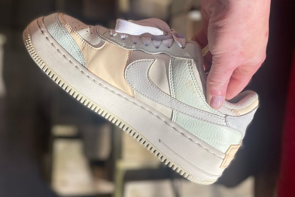 Nike Air Force 1 Shadow Pastel - Maat 38,5, Kleding | Dames, Schoenen, Overige kleuren, Ophalen of Verzenden, Sneakers of Gympen