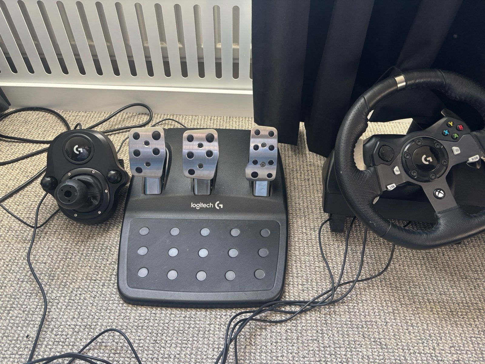 Logitec 920 Wheel met pedalen en shifter, Spelcomputers en Games, Ophalen of Verzenden, Zo goed als nieuw, Stuurtje of Sportattribuut