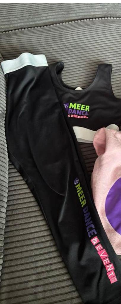 Meerdance setje mt 7/8 jaar, Ophalen of Verzenden, Zo goed als nieuw, Meisje