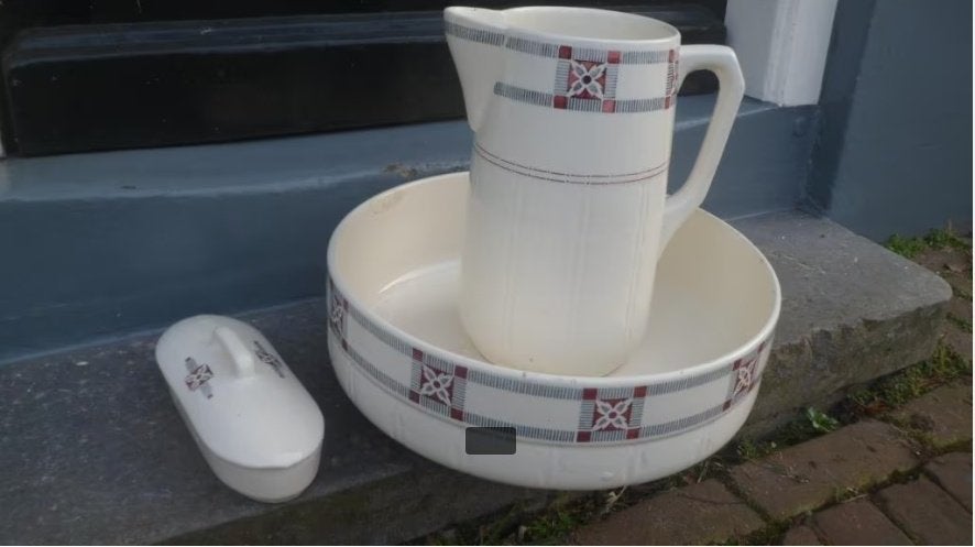 Art Deco LAMPETSTEL kan waterkan waskom zeepbakje aardewerk, Ophalen of Verzenden