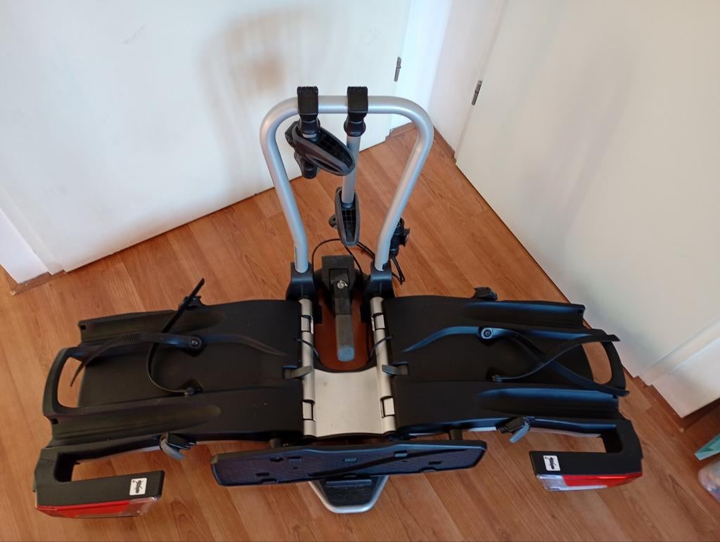 Thule Easyfold 932 Fietsendrager, Auto diversen, Ophalen, Elektrische fiets, Zo goed als nieuw, 2 fietsen
