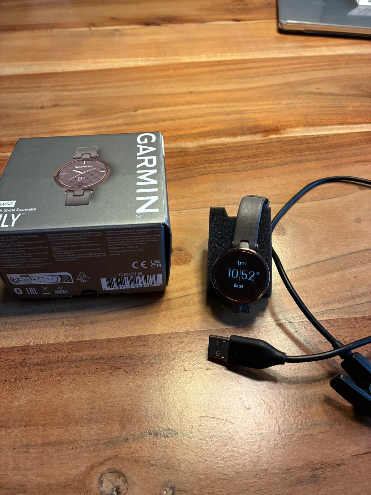 Garmin Lily Classic, Sieraden, Tassen en Uiterlijk, Ophalen of Verzenden, Zo goed als nieuw, Zwart, Android