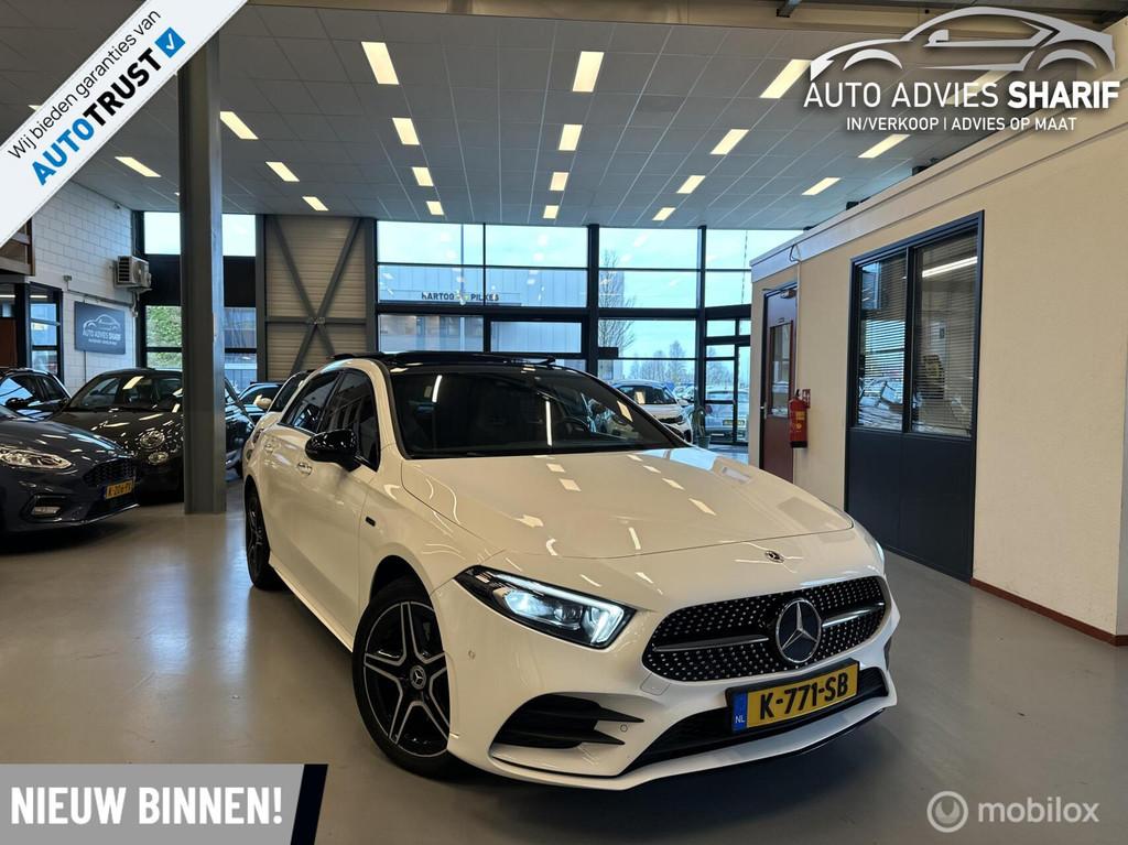 Mercedes A-klasse 250 e Business Solution AMG Limited, Auto's, Gebruikt, Euro 6, 4 cilinders, Parkeercamera