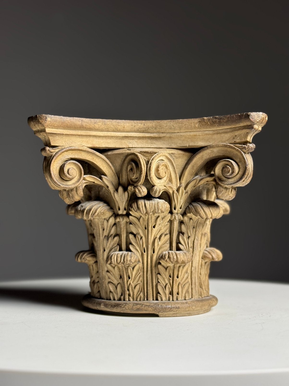 Terra cotta kapiteeltje, Ophalen, Zo goed als nieuw