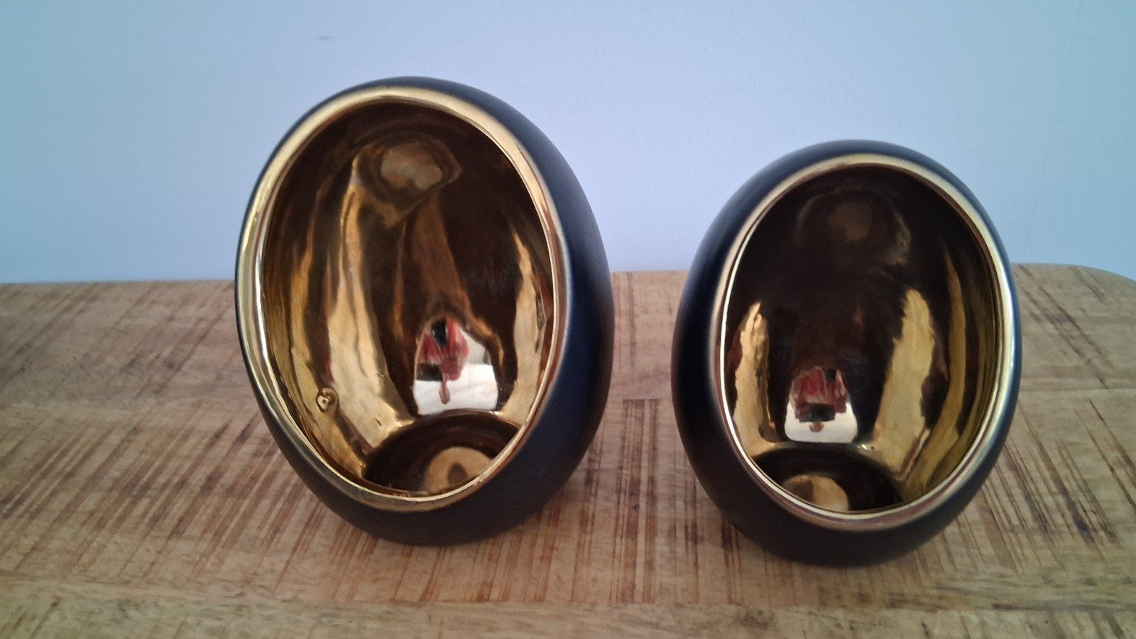 Gusta Waxinelichthouders Ei - Goud Zwart (set van 2), Waxinelichthouder, Ophalen of Verzenden, Zo goed als nieuw, Steen/keramiek