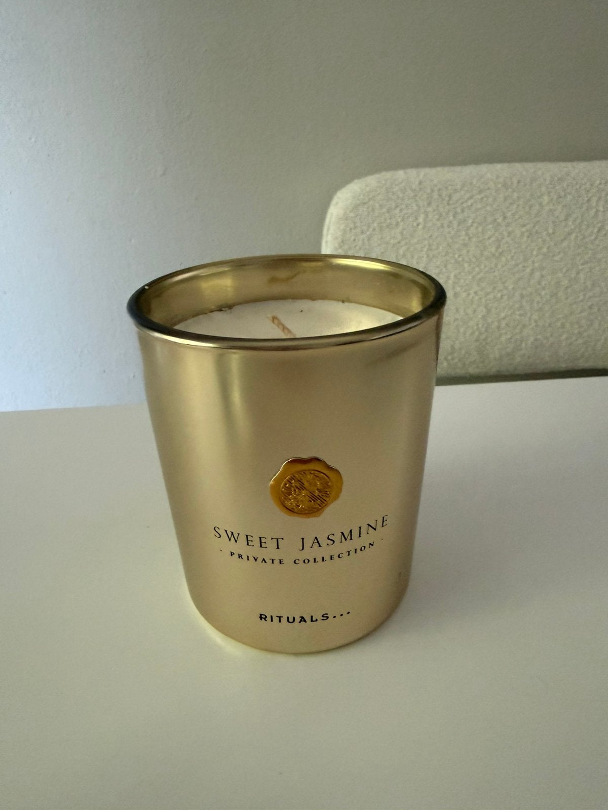 Rituals sweet jasmine goud gouden geurkaars 360 gram NIEUW, Huis en Inrichting, Woonaccessoires | Kandelaars en Kaarsen, Ophalen of Verzenden