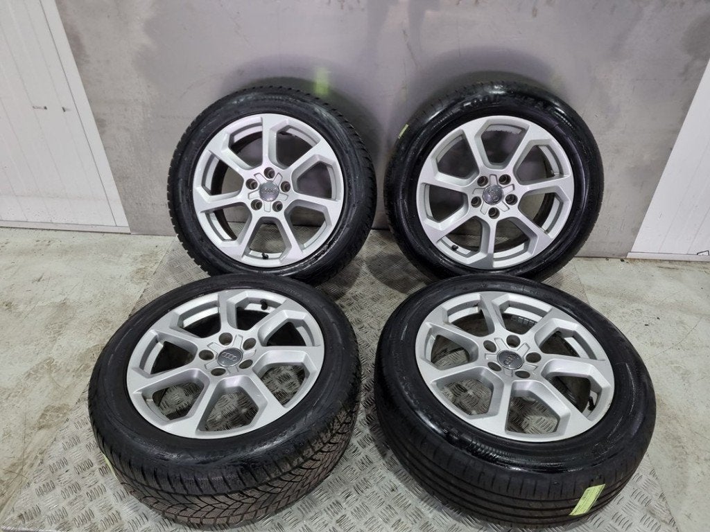 Audi Velgen set + banden, 17 inch, Ophalen of Verzenden, Band(en), Personenwagen