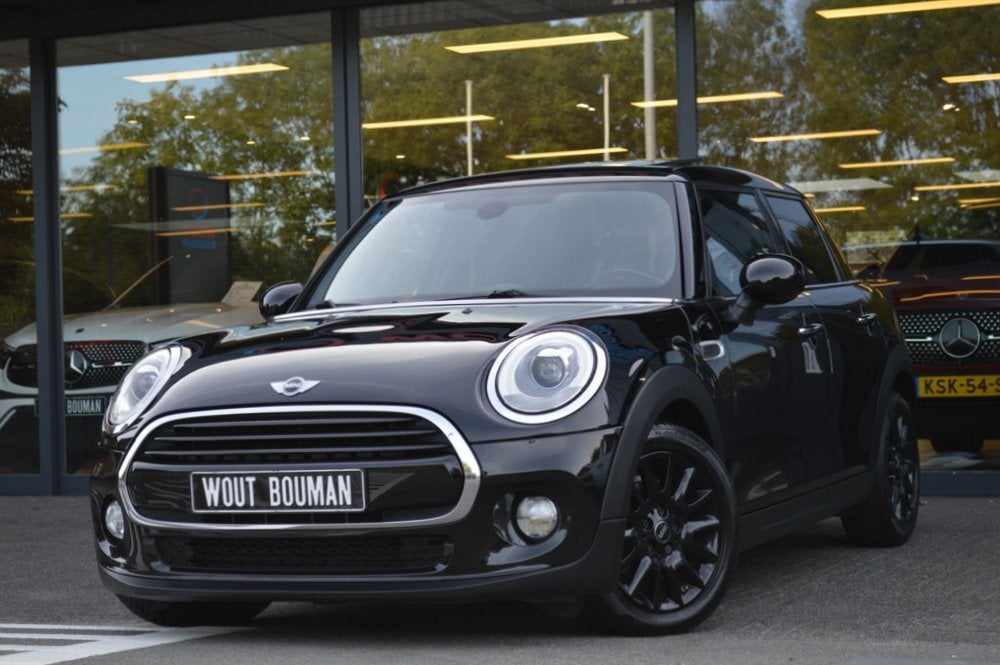MINI 5-deurs 1.5 Cooper Chili Led Leder Panorama Harman/Kard, Auto's, 136 pk, Gebruikt, Euro 6, Bedrijf