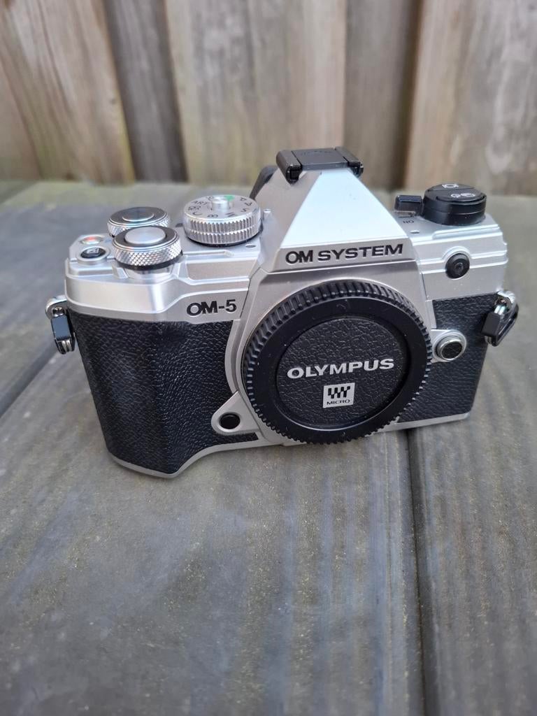 Olympus OM System OM-5 Mark I body zilver, Ophalen of Verzenden, Spiegelreflex, Olympus, Geen optische zoom