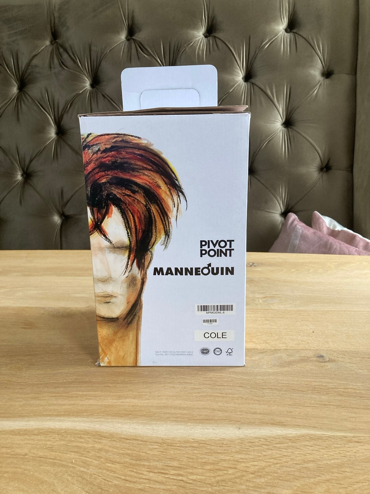 Pivot Point Mannequin Hoofd 'Cole' met Haar, Ophalen of Verzenden, Nieuw, Pruik of Haarverlenging