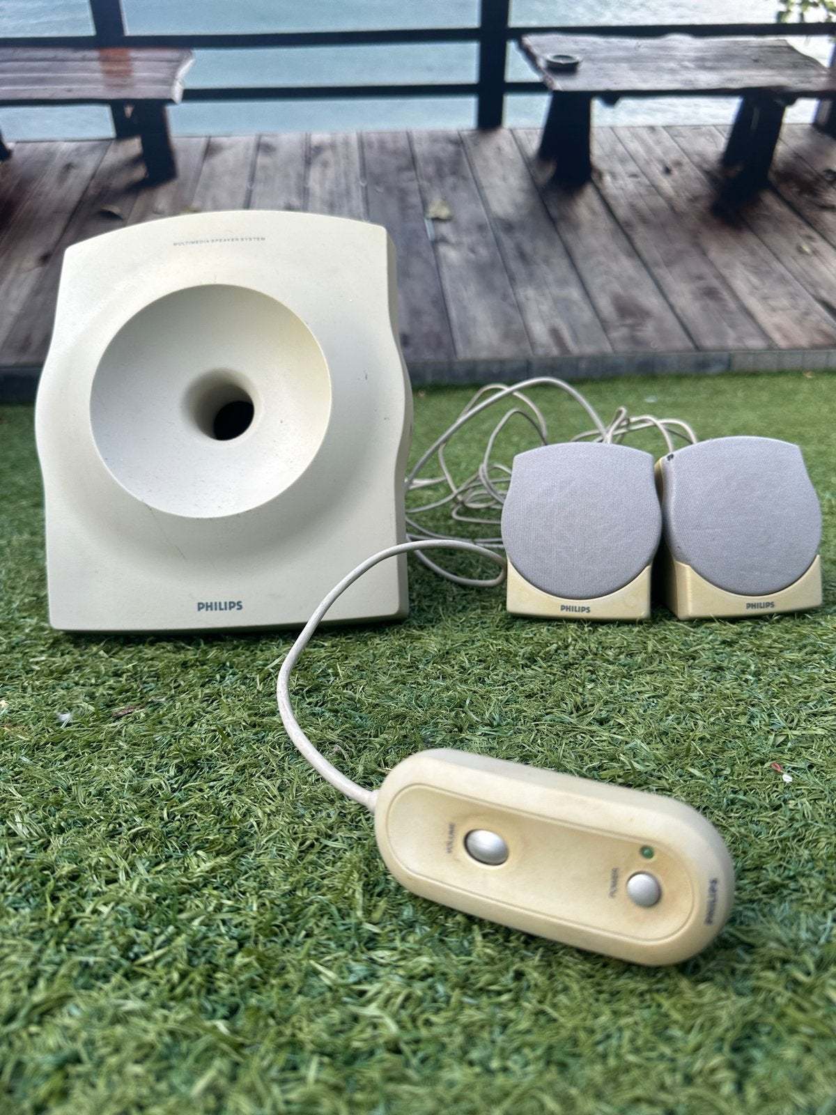 Philips Multimedia Speaker System A 2.300/00, Ophalen, Gebruikt