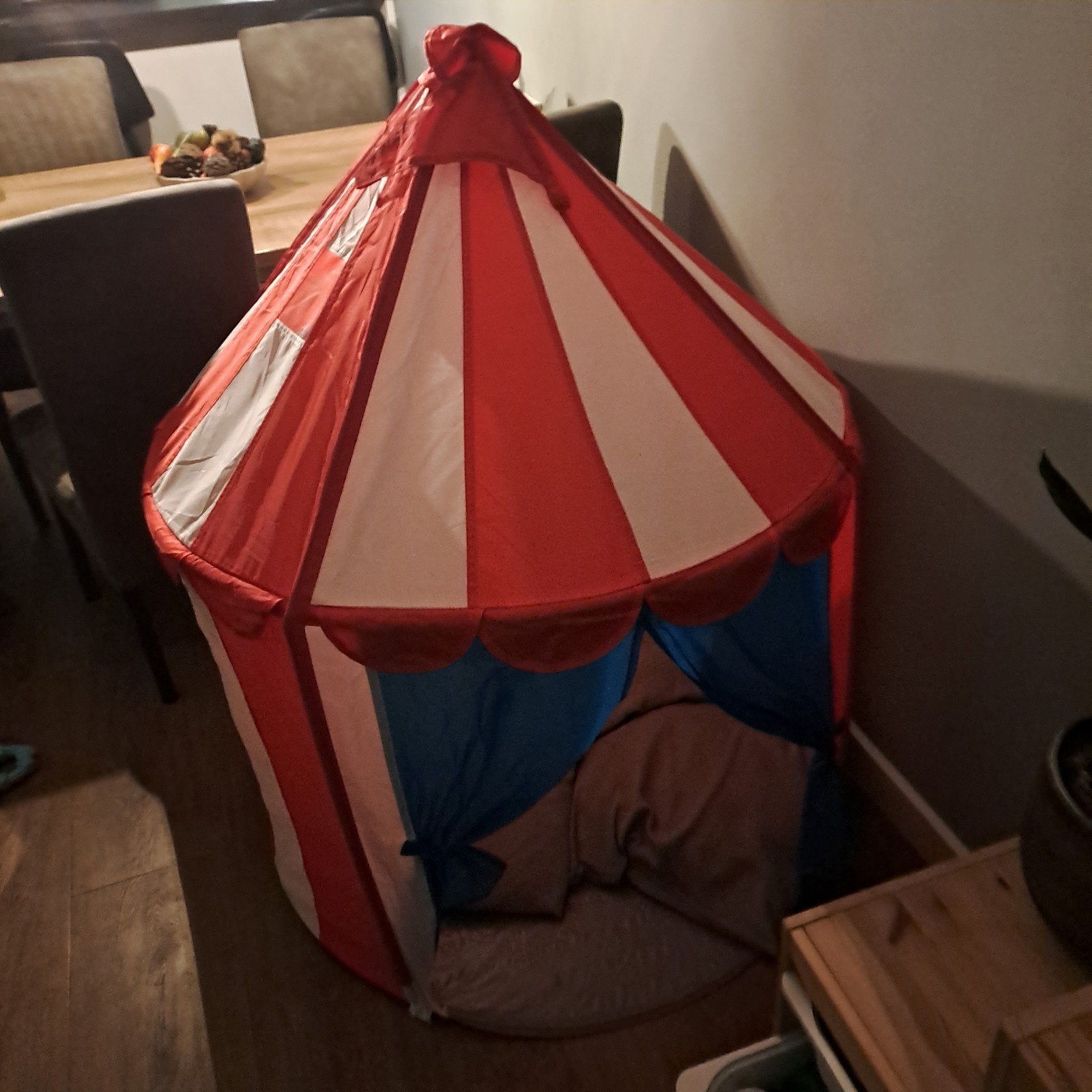 IKEA speeltent - Circus tent - Zo goed als nieuw, Ophalen, Zo goed als nieuw