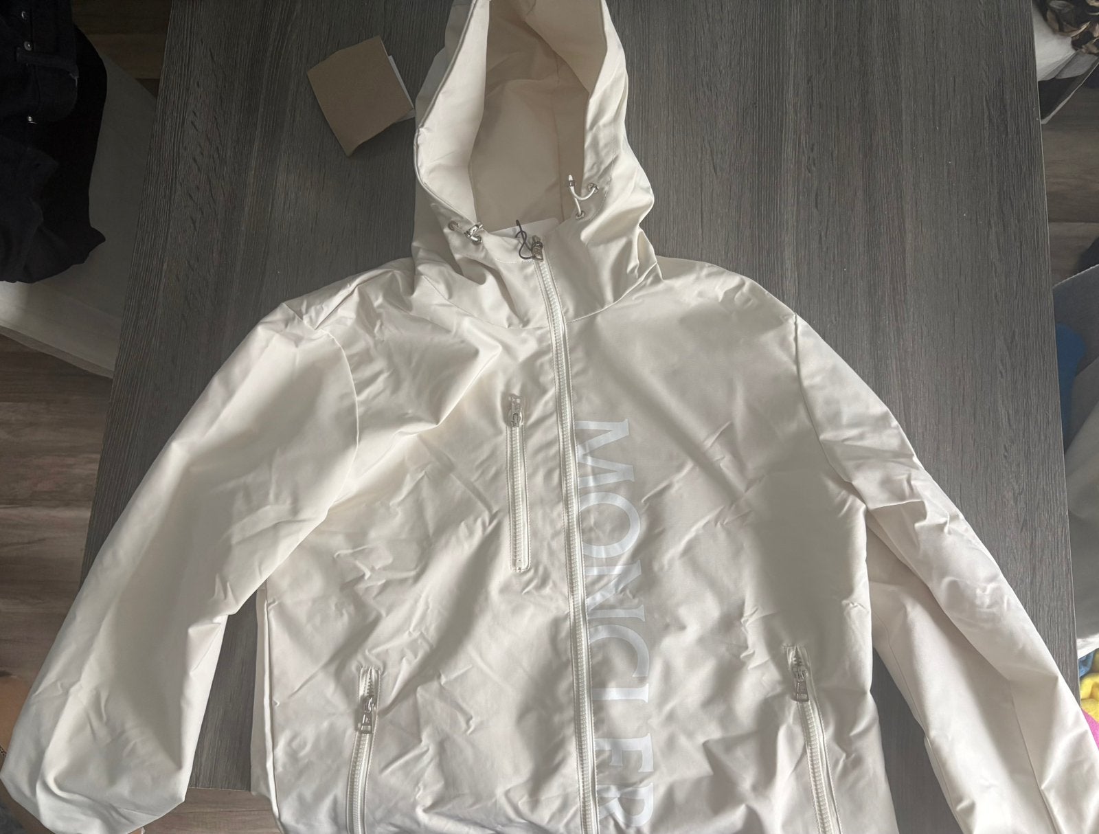 moncler jas, Ophalen of Verzenden, Nieuw, Maat 38/40 (M), Overige kleuren