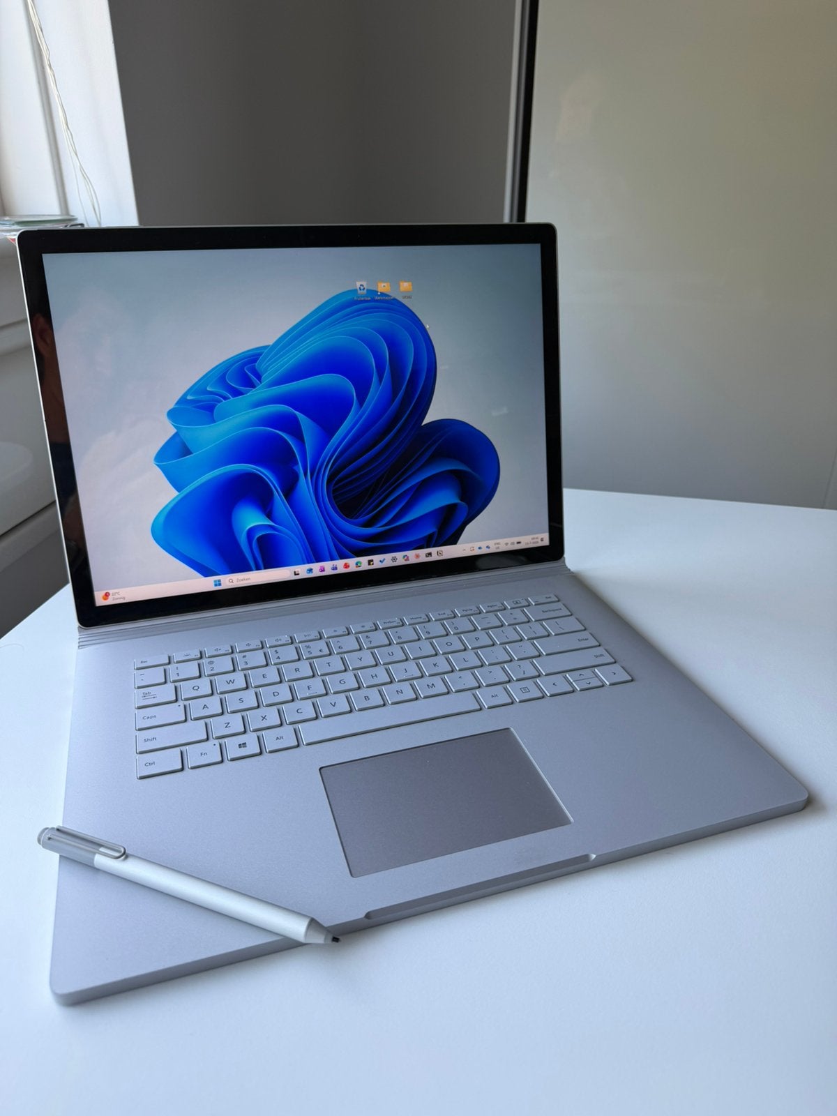 Microsoft Surface Book 3 15" — i7 / 32GB / 1TB / GTX 1660 Ti, Computers en Software, Windows Laptops, 2 tot 3 Ghz, Intel® Core™ i7 