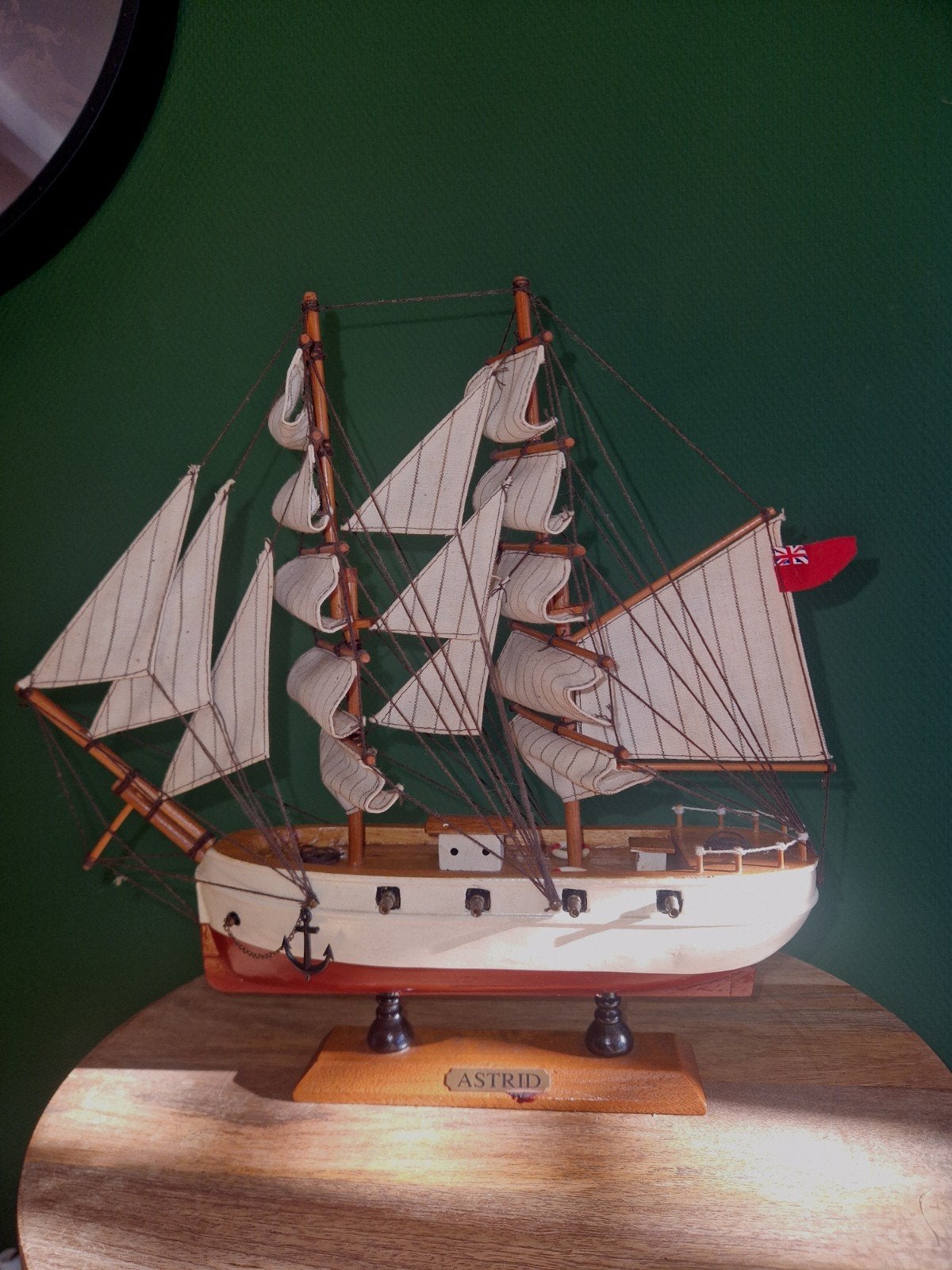 Decoratief Scheepsmodel "Astrid" - Houten Zeilschip, Hobby en Vrije tijd, Ophalen, Zo goed als nieuw, 1:50 tot 1:200, Overige merken