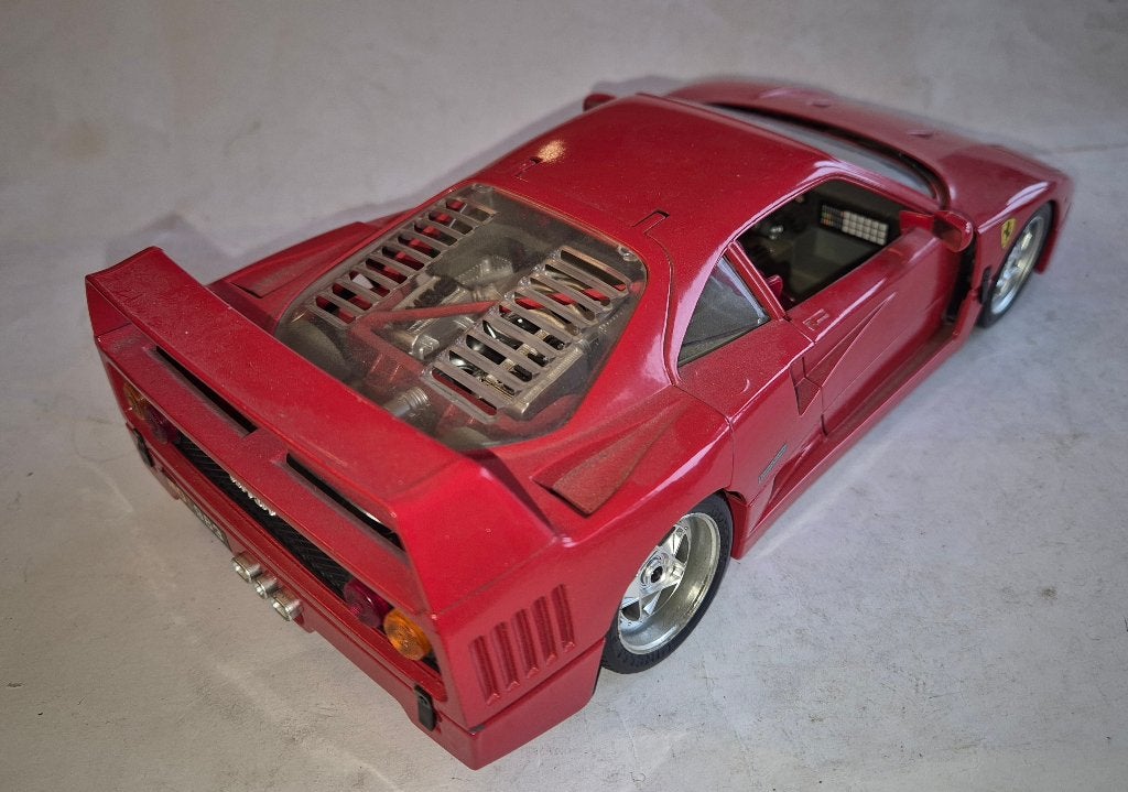 Ferrari F40 Modelauto 1:18, Hobby en Vrije tijd, Modelauto's | 1:18, Ophalen of Verzenden, Gebruikt, Auto, Bburago