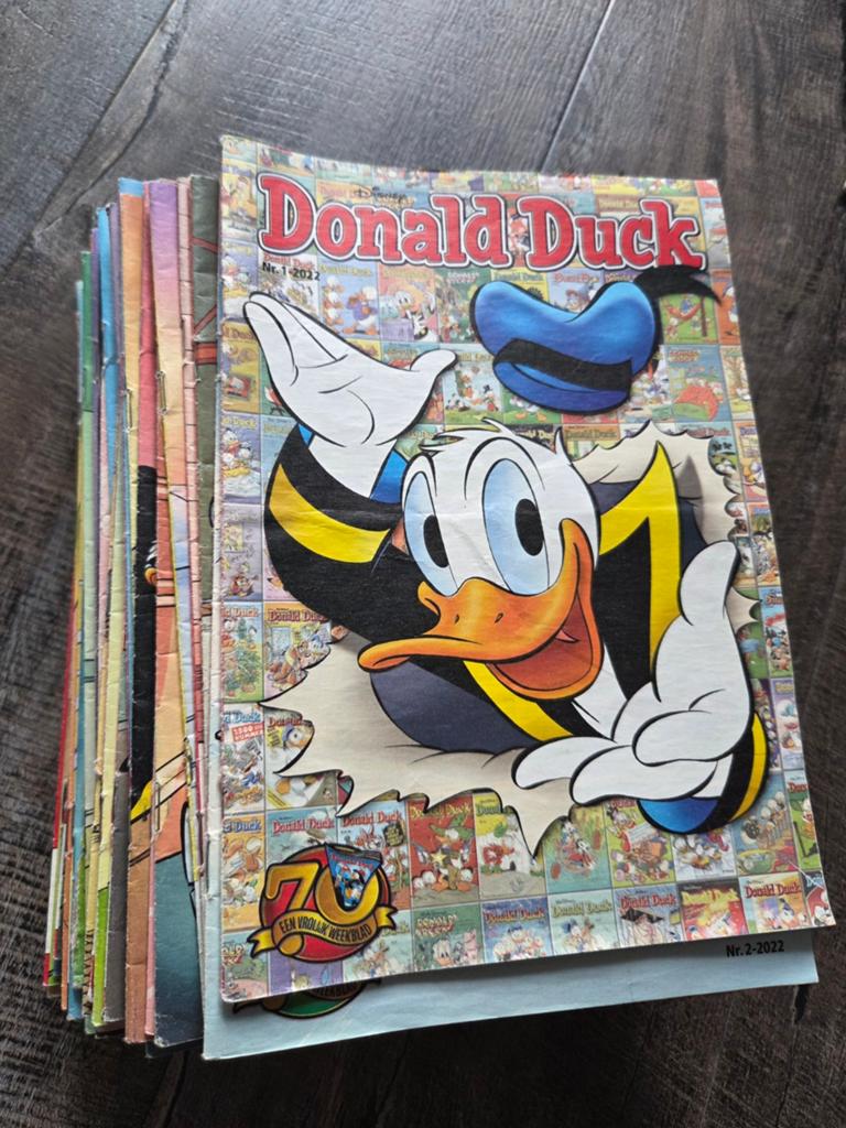 Donald Duck complete jaargang 2022 + 5 specials, Boeken, Tijdschriften en Kranten, Ophalen of Verzenden, Gelezen, Overige typen