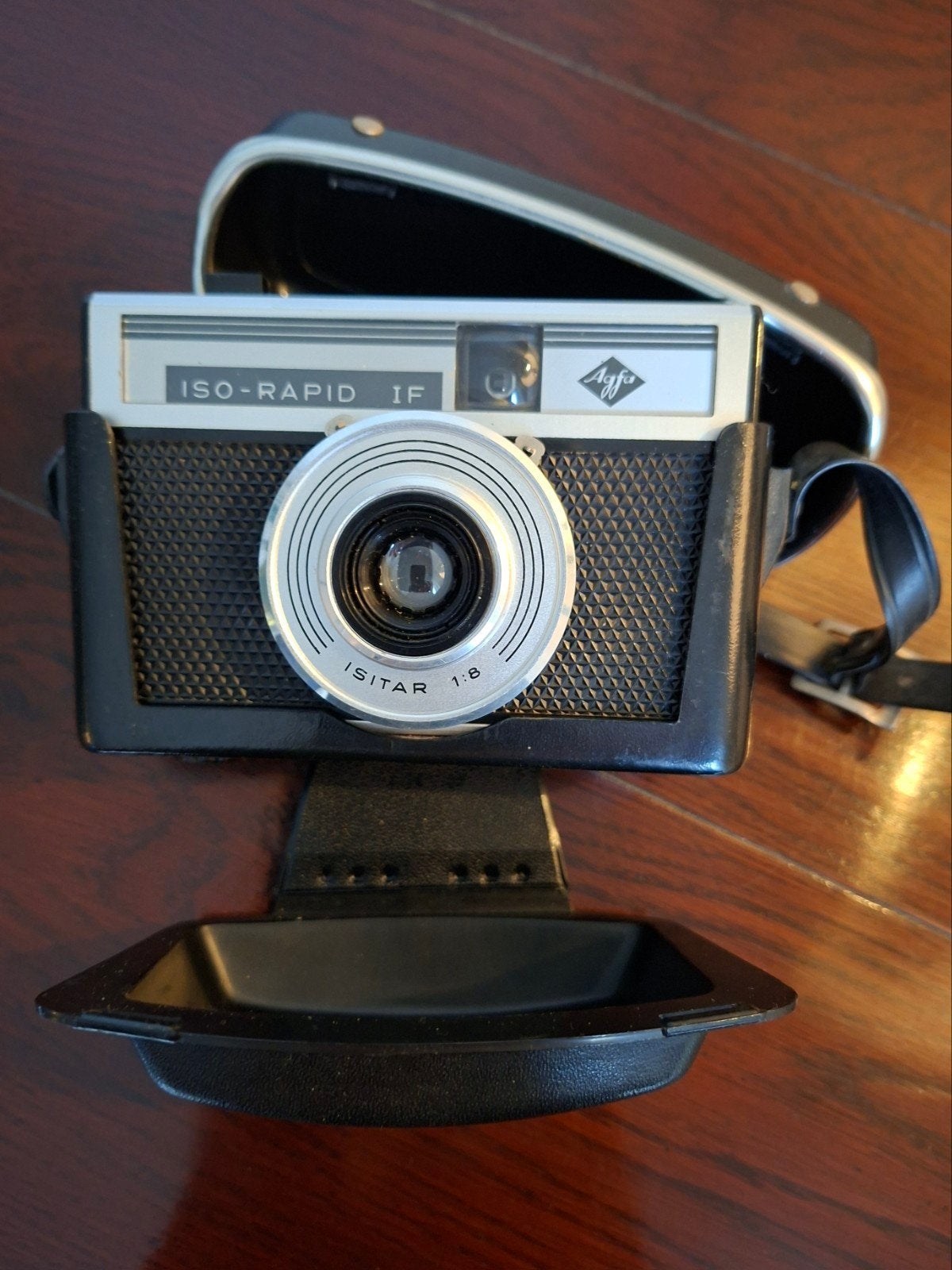 Vintage Agfa Iso-Rapid IF Analoge Camera met Originele Tas, Ophalen of Verzenden, Gebruikt, Compact, Overige Merken