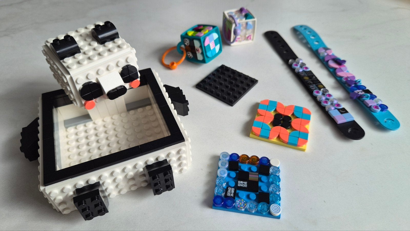 LEGO DOTS, Kinderen en Baby's, Speelgoed | Duplo en Lego, Overige thema's, Overige typen, Ophalen of Verzenden, Zo goed als nieuw
