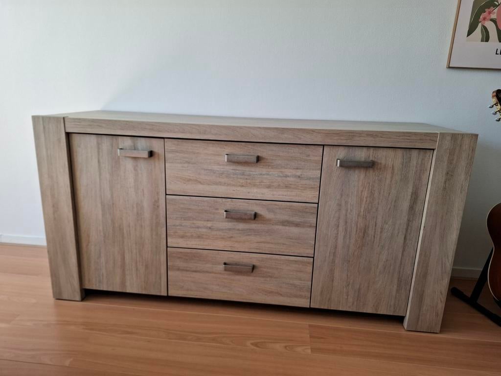 Meubelset (ook los te koop) per 25/6 beschikbaar, Ophalen, Gebruikt, Met deur(en), 150 tot 200 cm