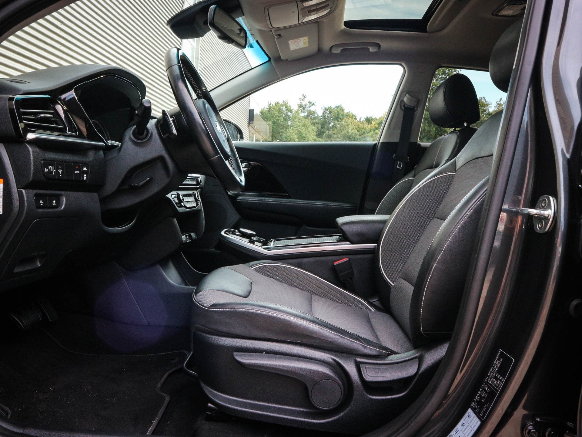 Kia e-Niro DynamicPlusLine 64 kWh Clima | Cruise | Navi | Pd, Auto's, Gebruikt, Zwart, 1712 kg, Leder en Stof