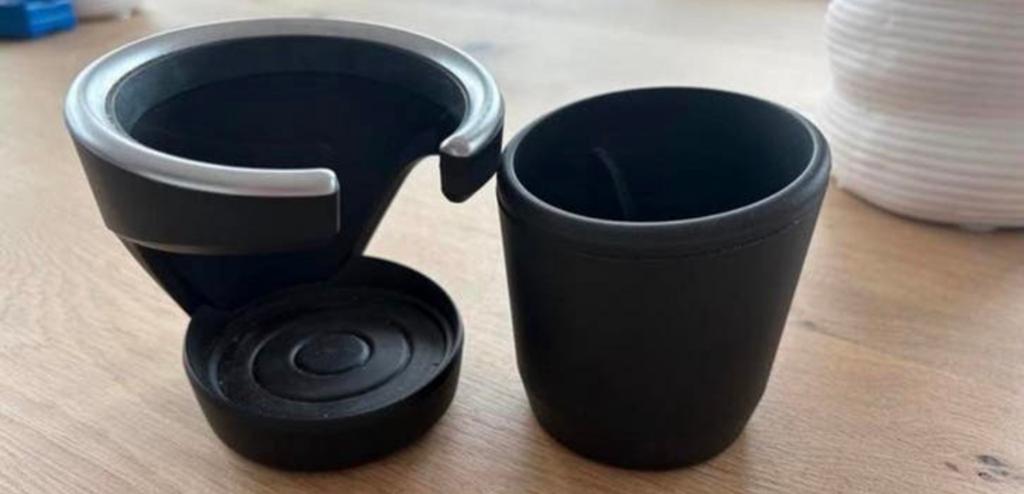 BMW Koffiebekerhouder met inzetbeker/ Pen-/zonnebril houder, Ophalen of Verzenden, Zo goed als nieuw