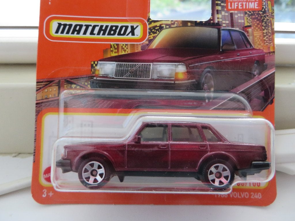 Matchbox Volvo 240, Ophalen of Verzenden, Nieuw, Auto