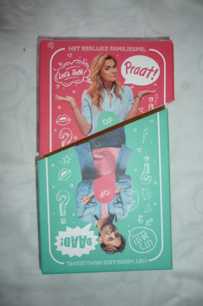 KAARTSPEL PRAAT/DAAD, VAN BAS SMIT EN NICOLETTE V DAM NIEUW, Verzenden, Nieuw, Speelkaart(en)
