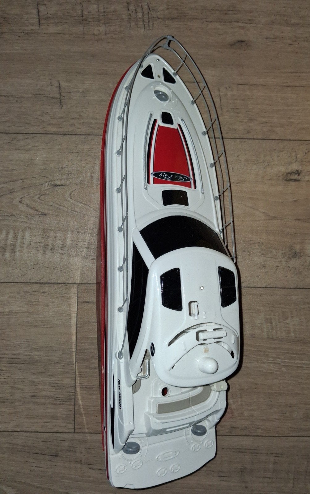 New Bright RC boot - radiografisch bestuurbare boot, Ophalen of Verzenden, Gebruikt, Groter dan 1:32, Overige merken