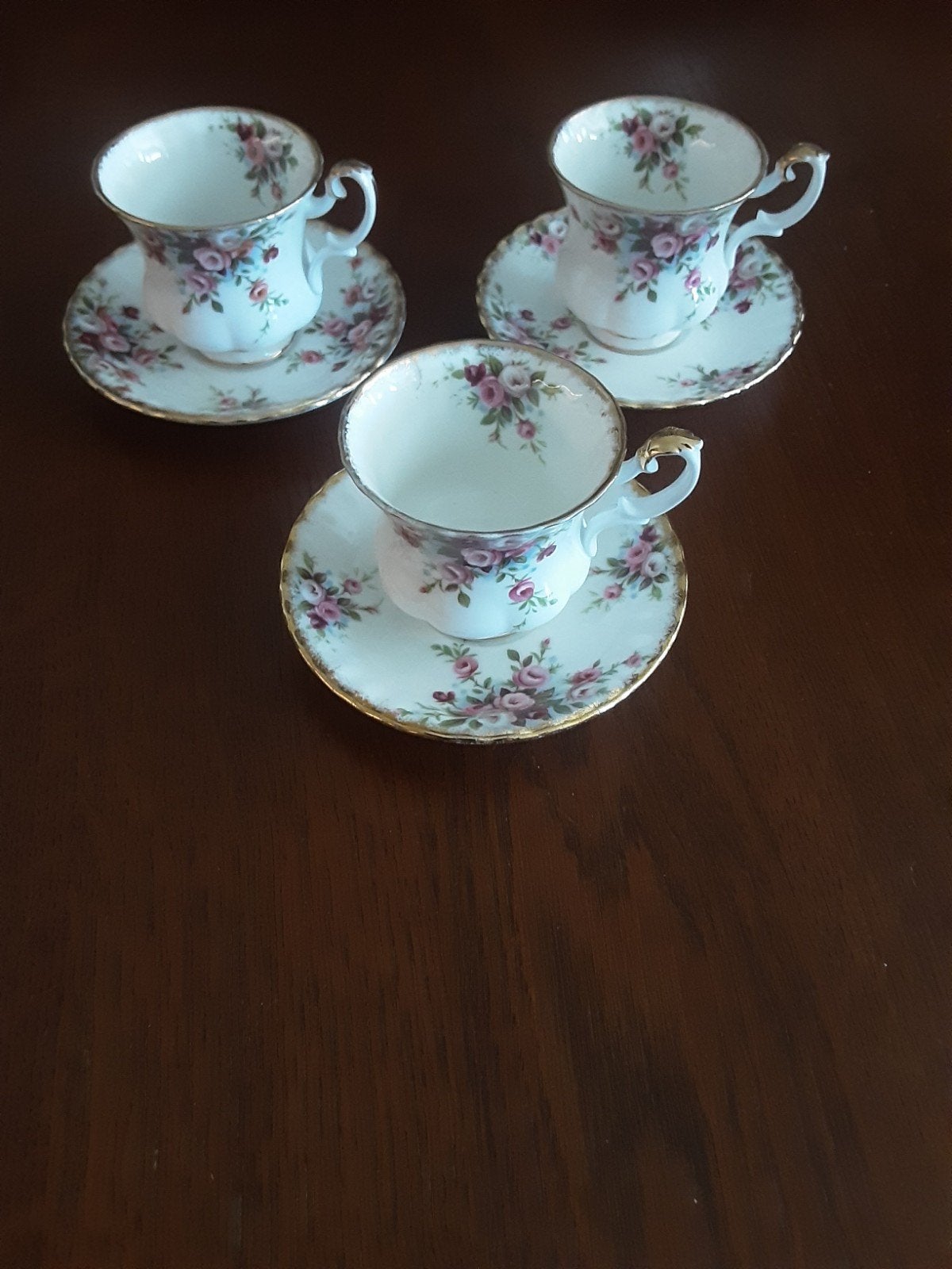 Royal Albert 3 dames kop en schotels Cottage Garden, Ophalen of Verzenden